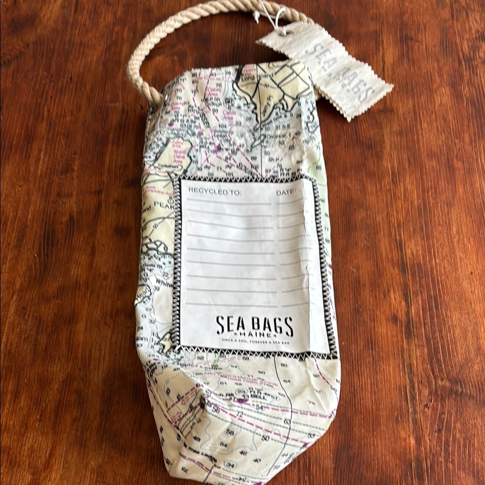 SEA BAGS Maine Wine /Gift Tote. Casio Bay Maine Map.
